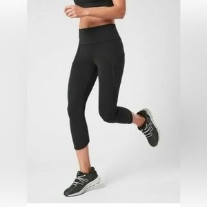 Athleta All In Capri Leggings XS Black